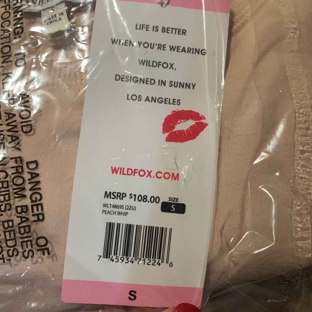 WildFox Statement sweatshirt. Small. NWT - Picture 5 of 5